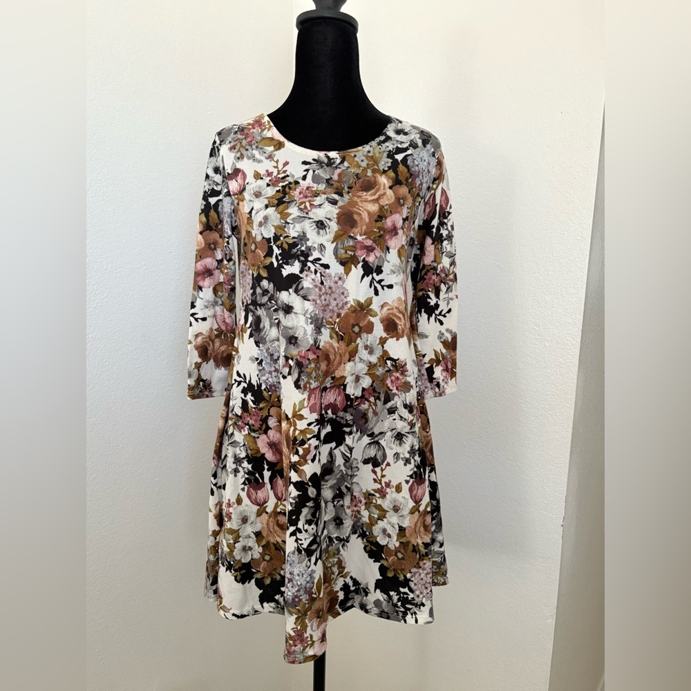 Vibe Multicolor Floral Long Sleeve Dress